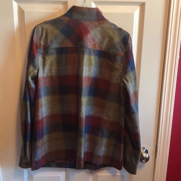 Cabi plaid and pearl zippered jacket sz M - Picture 6 of 8